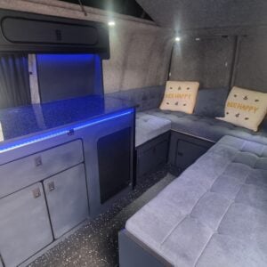 Volkswagen Transporter T30 LWB - Image 7