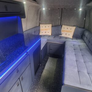 Volkswagen Transporter T30 LWB - Image 6