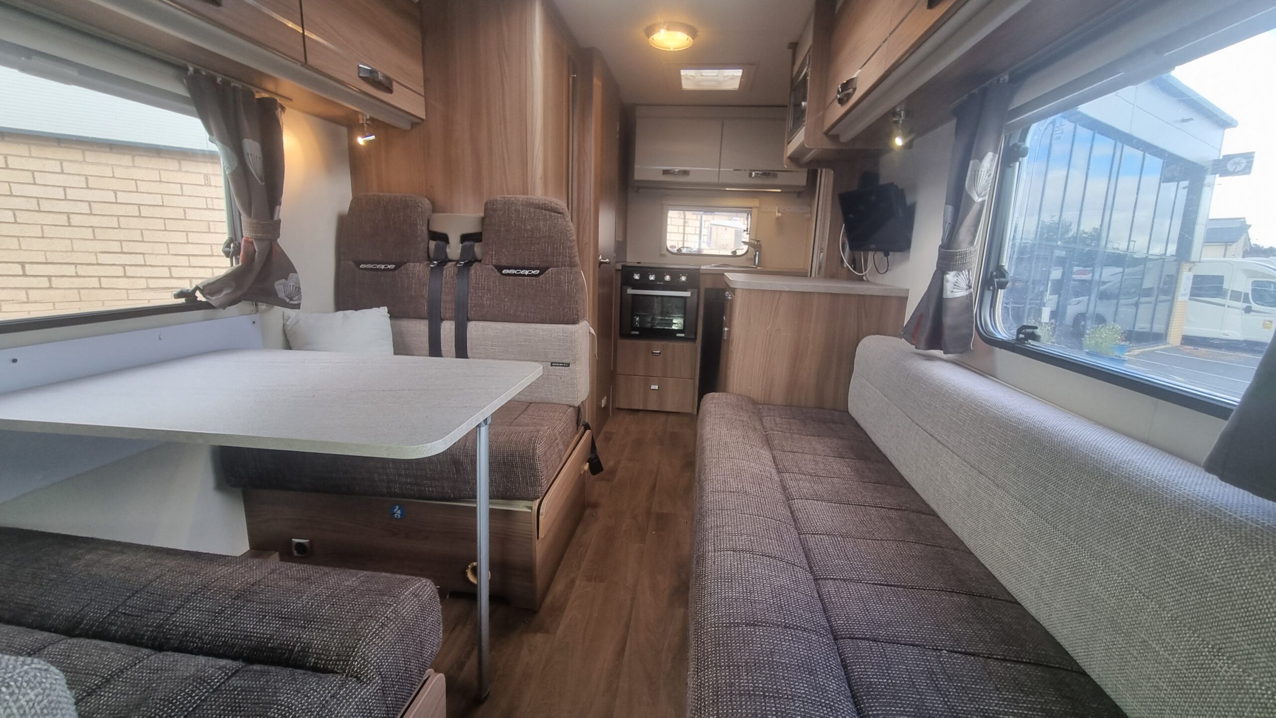 Swift Escape 624 - Image 6