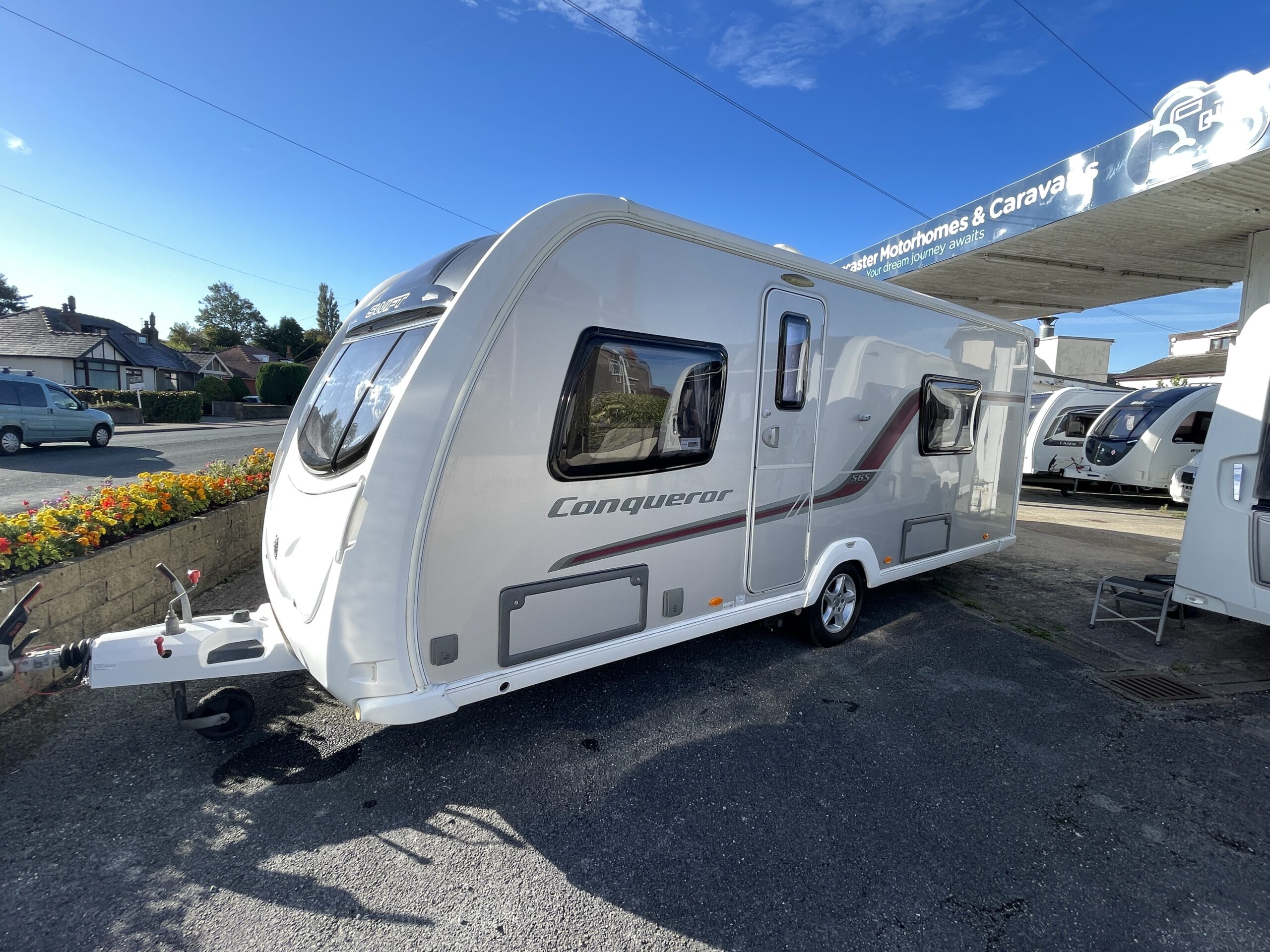 Swift Conqueror 565 - Image 3