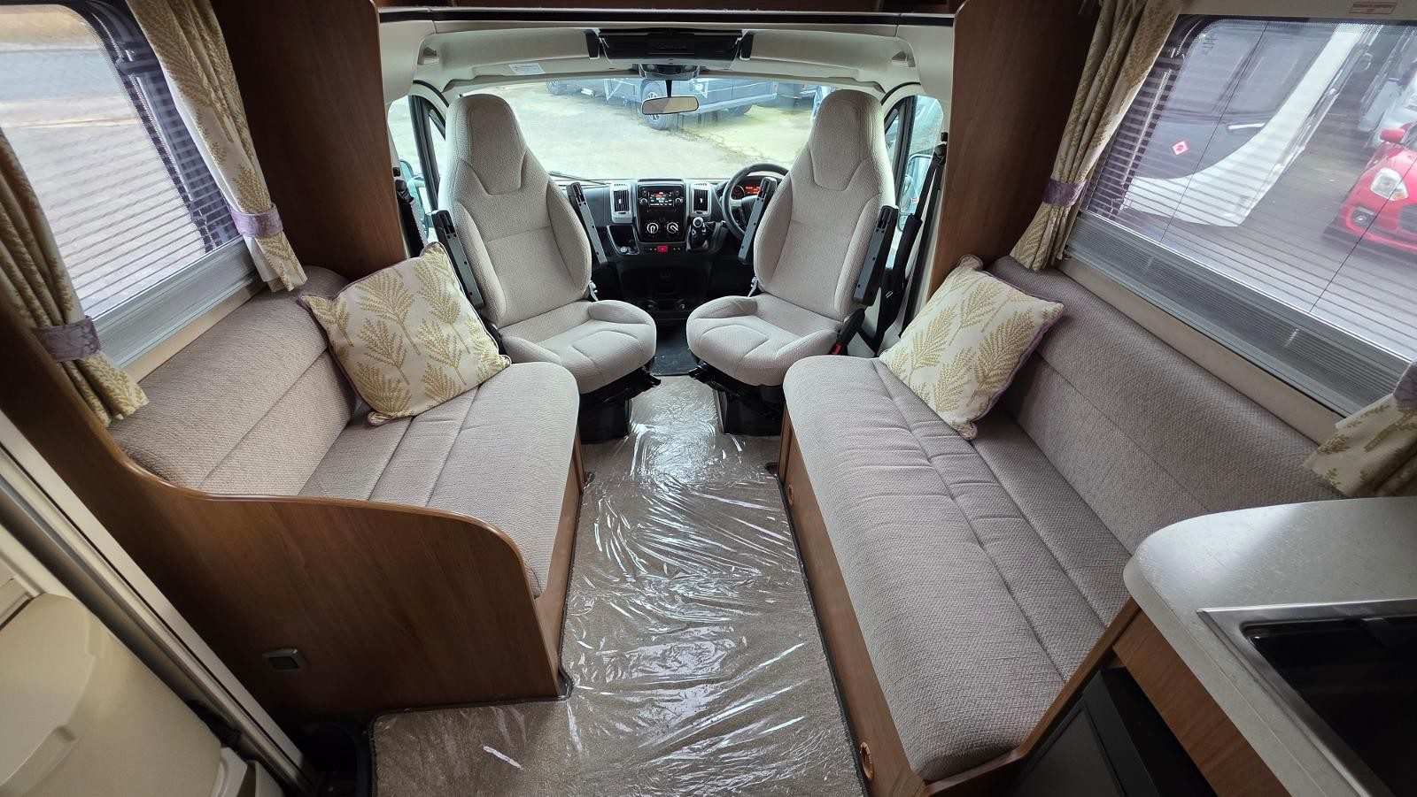 Auto Trail Imala 730 - Image 4