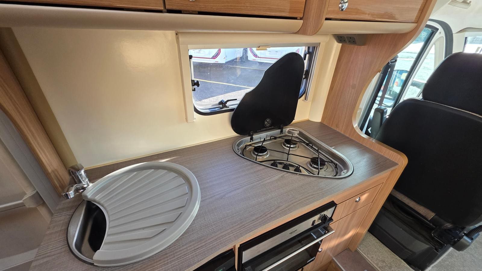 Bailey Approach 665 - Image 9