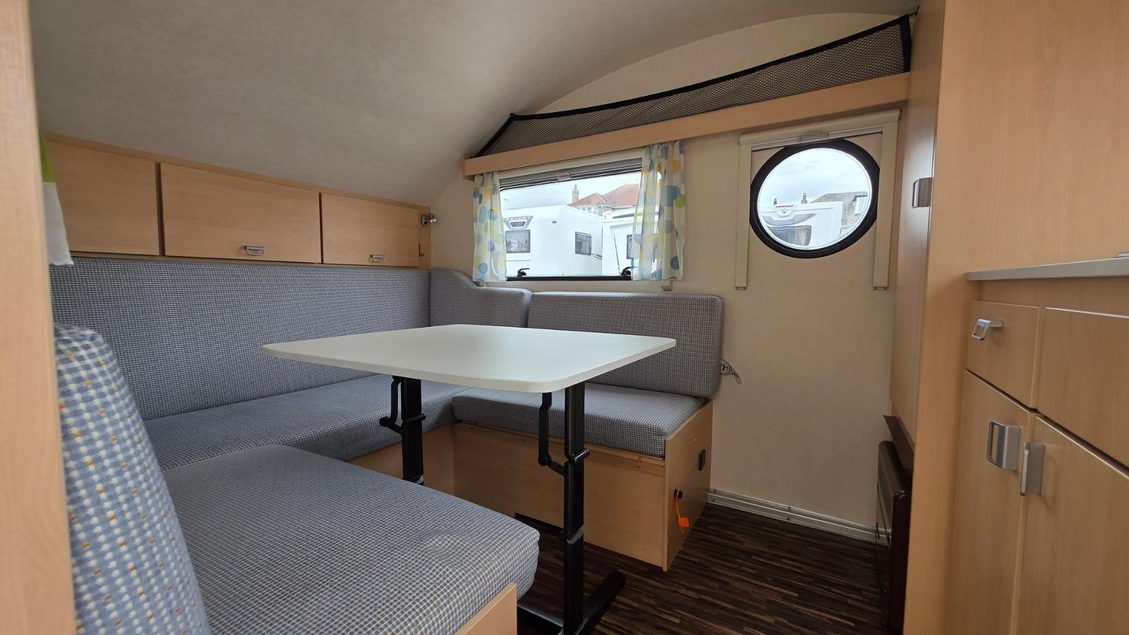 Knaus T@B 320 RS - Image 12