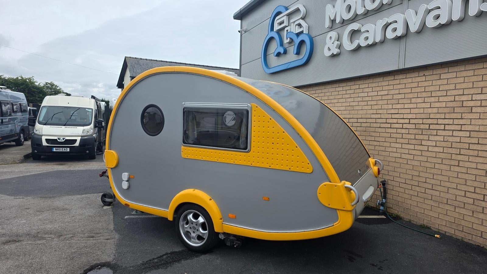 Knaus T@B 320 RS - Image 5