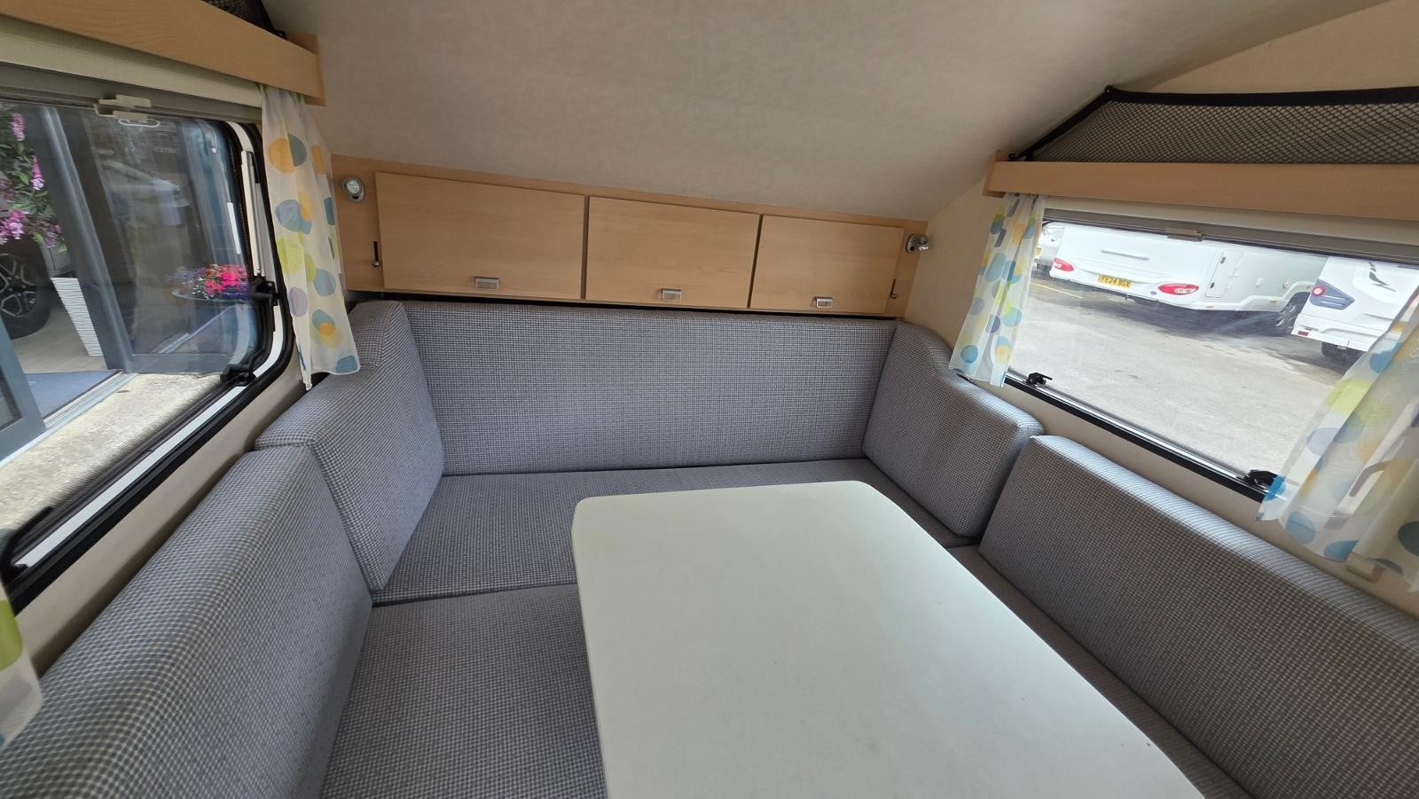 Knaus T@B 320 RS - Image 8