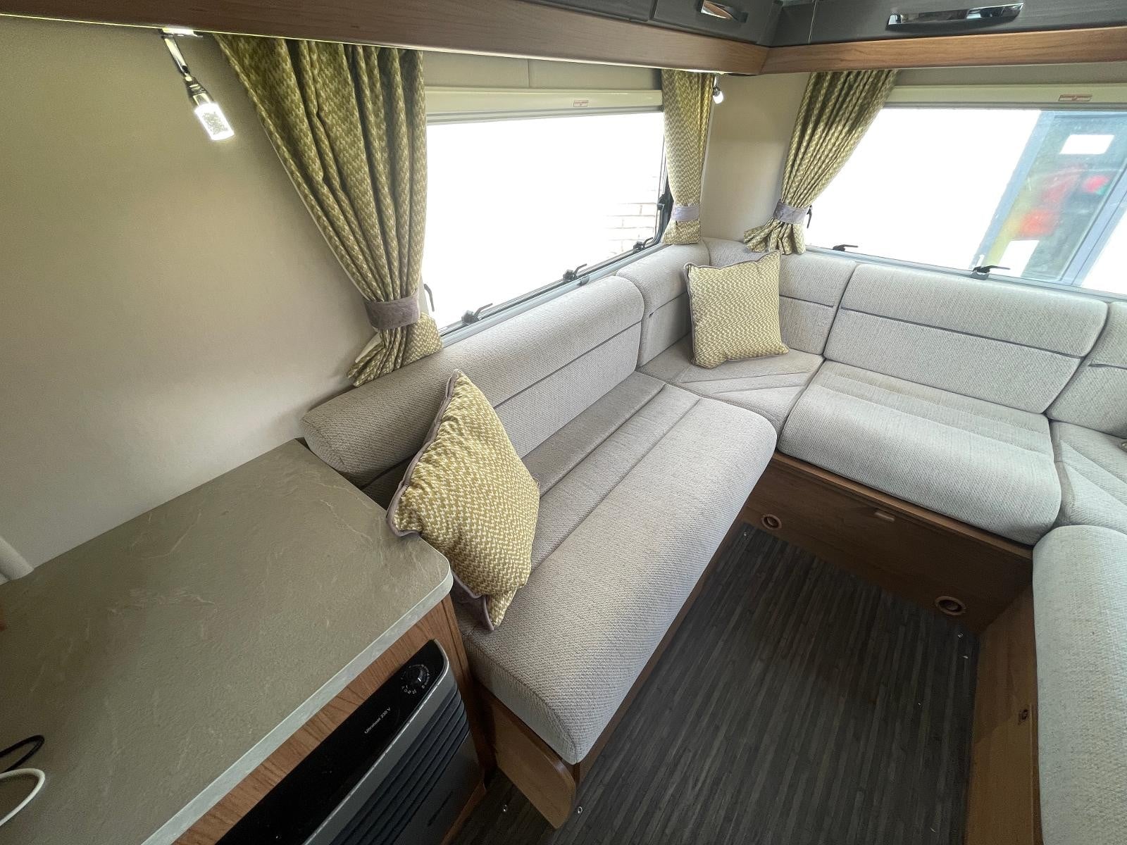 Auto Trail Apache 634 - Image 20