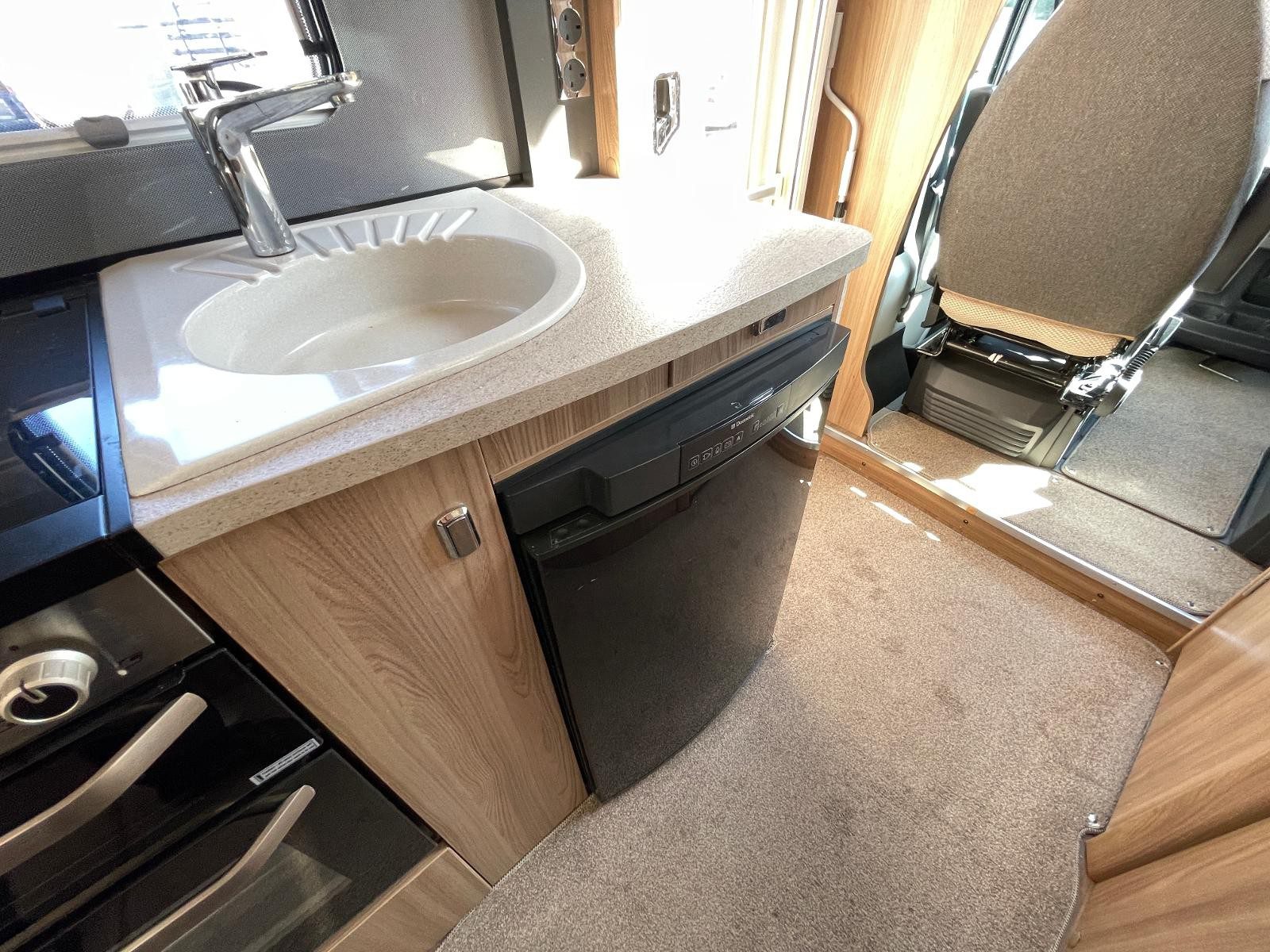 Bessacarr e460 - Image 10