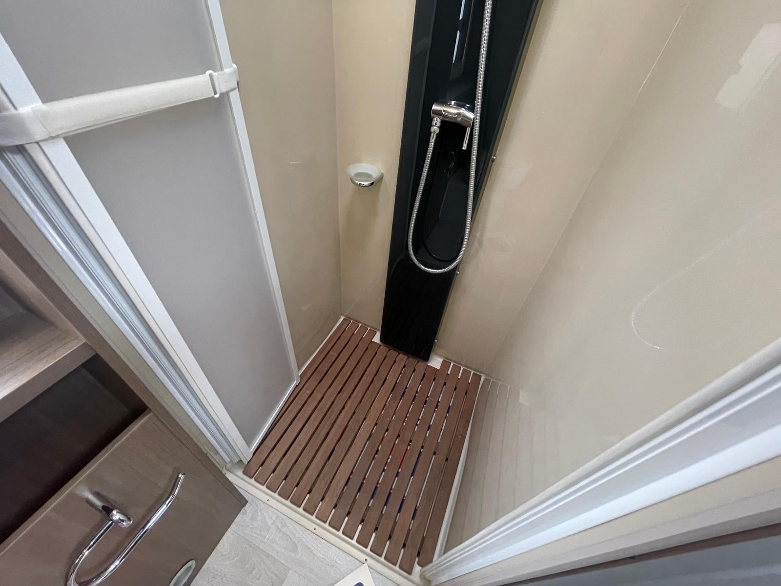 Chausson Welcome 510 - Image 18