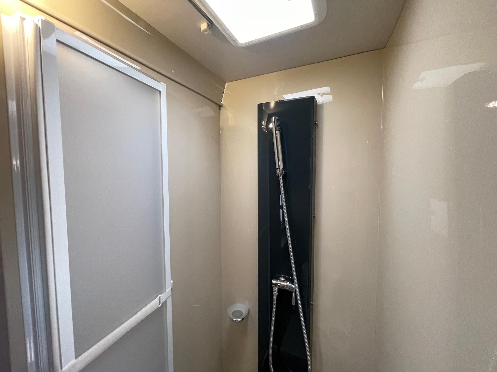 Chausson Welcome 510 - Image 19
