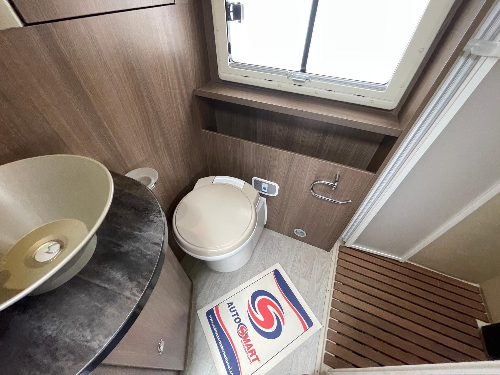 Chausson Welcome 510 - Image 20