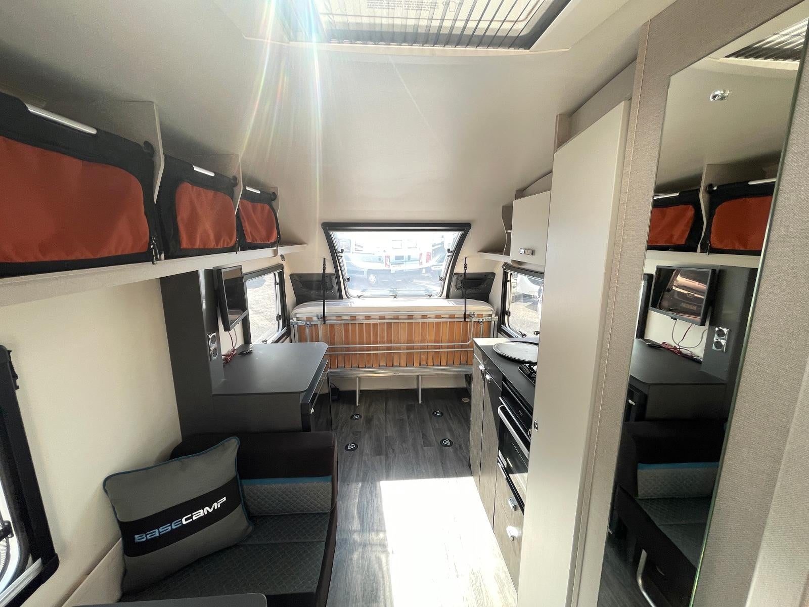 Swift Basecamp 3 - Image 21