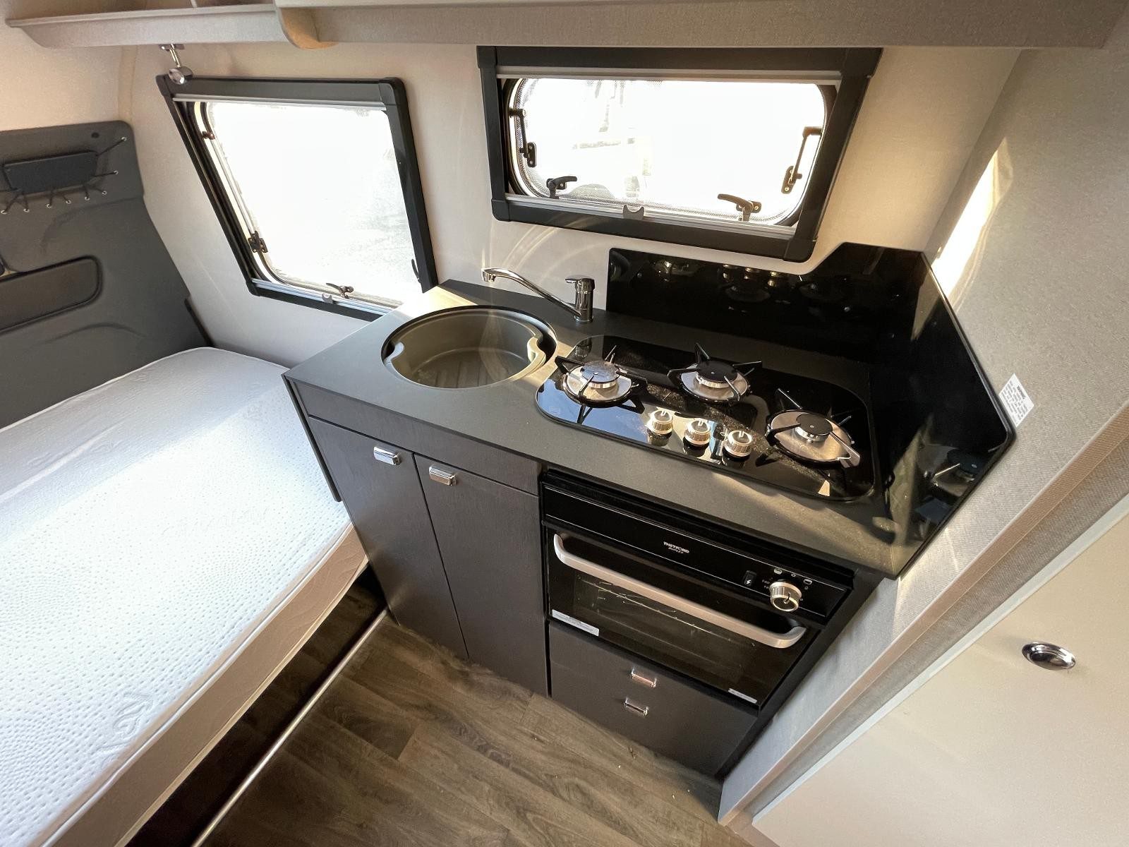 Swift Basecamp 3 Plus - Image 4