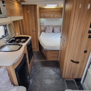 Elddis Majestic 155 - Image 7