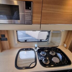 Elddis Majestic 155 - Image 8