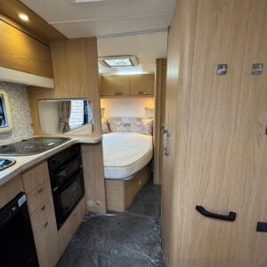 Elddis Majestic 165 - Image 14