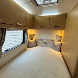 Elddis Majestic 165 - Image 17