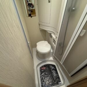 Elddis Majestic 165 - Image 18