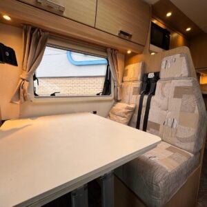 Elddis Majestic 165 - Image 10