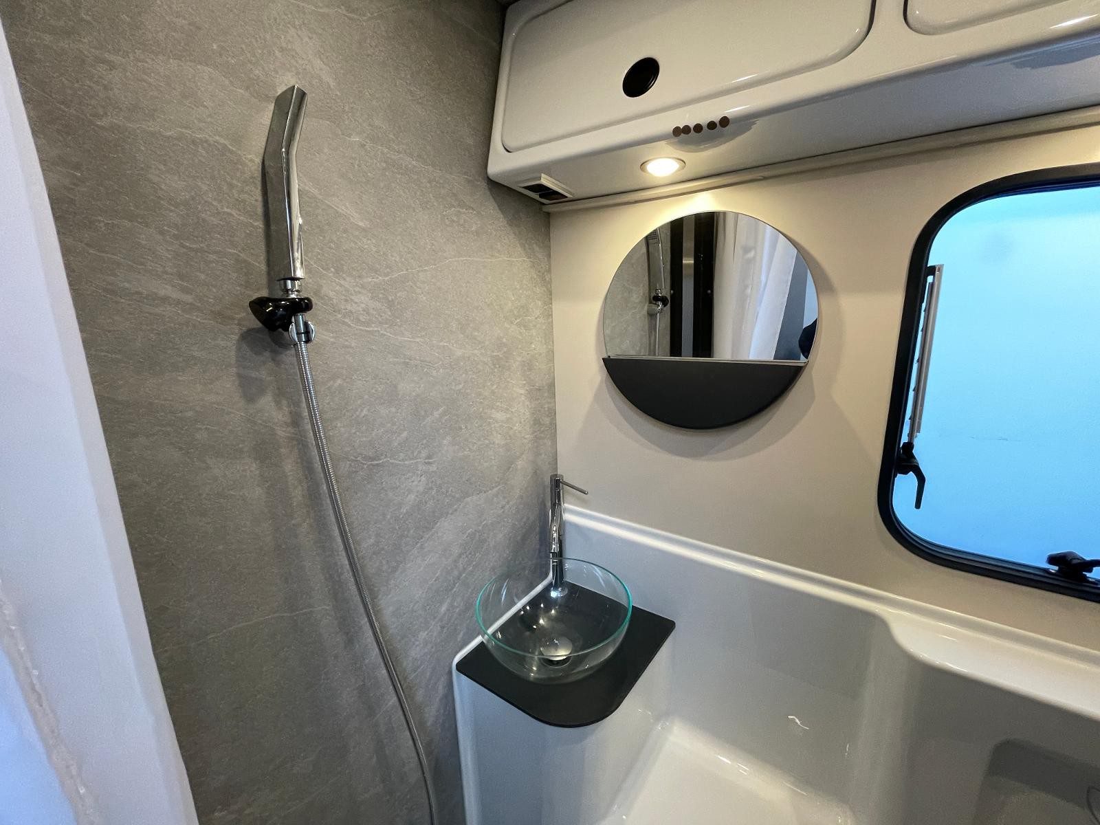 Rimor Kilig 18 Auto - Image 15