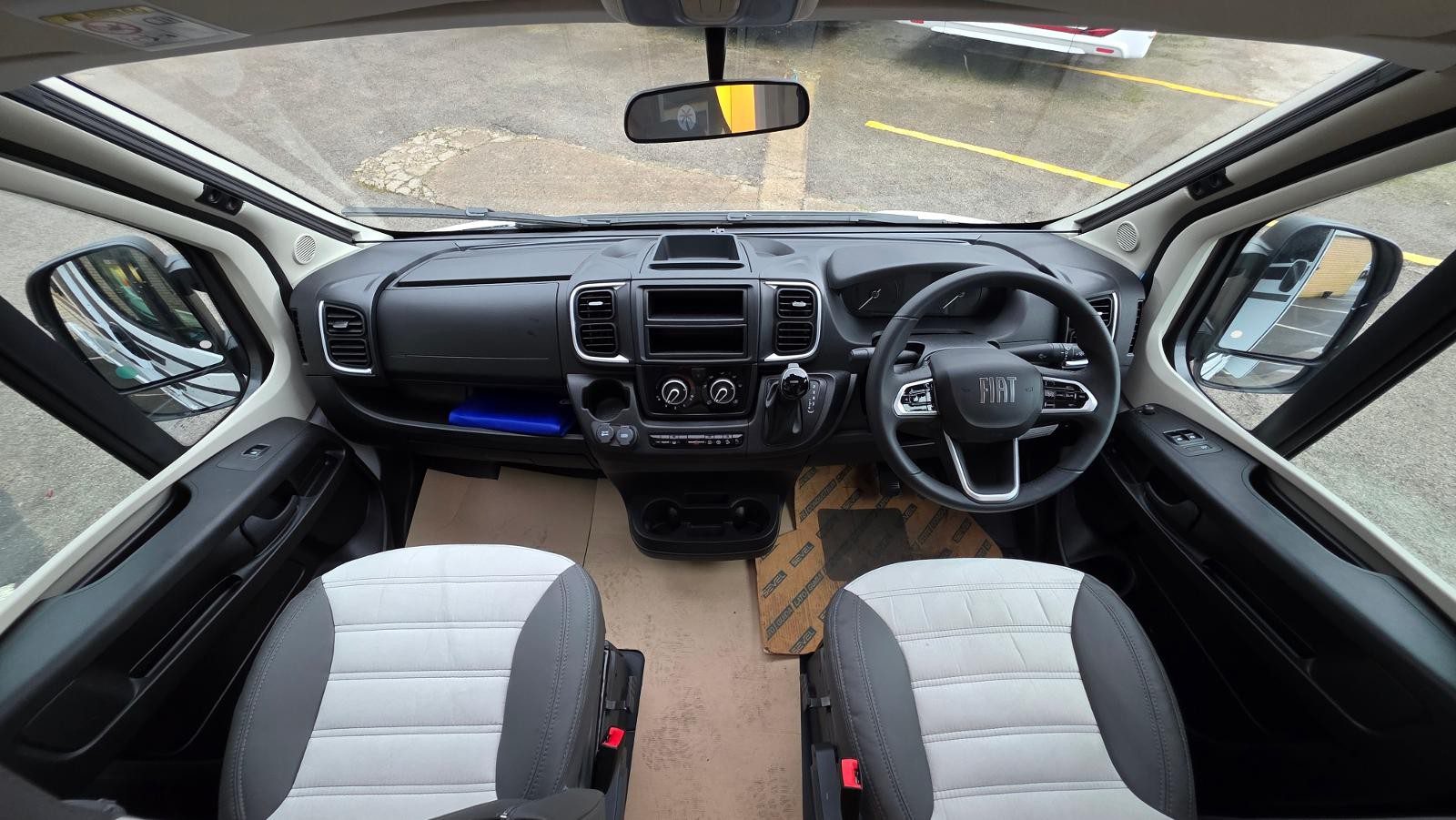 Sunlight V60 Adventure - Image 5