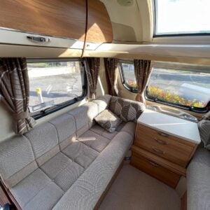 Swift Conqueror 565 4b - Image 5