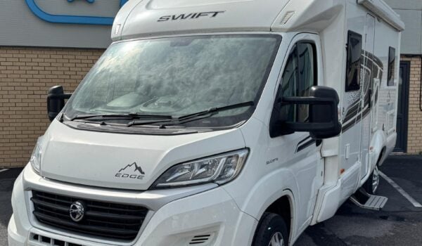 Swift Edge 464