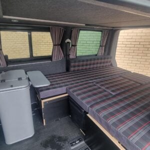 Volkswagen Transporter - Image 5