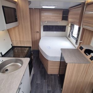 Bailey Phoenix 440 - Image 7