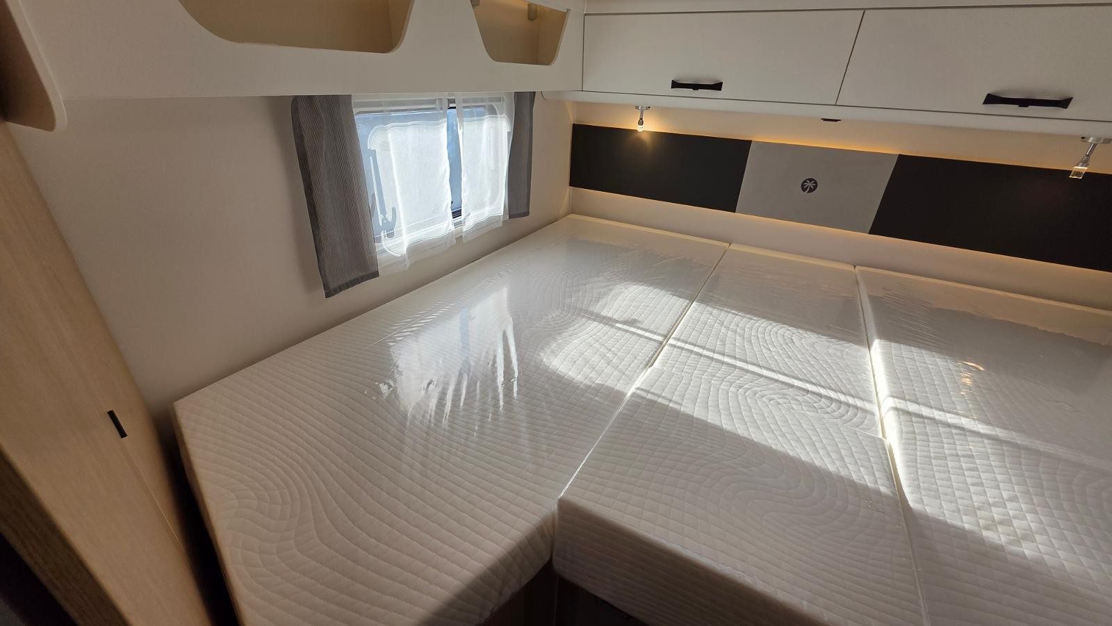 Sunlight T68C Adventure - Image 13