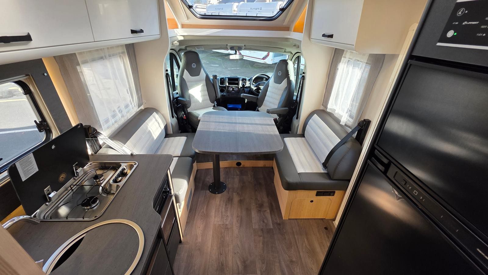 Sunlight T68C Adventure - Image 15