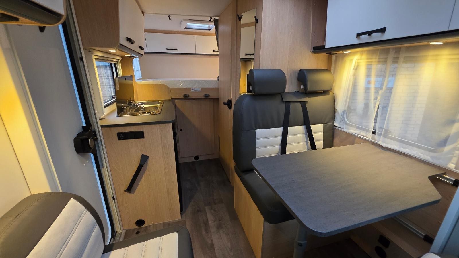 Sunlight V60 Adventure - Image 9