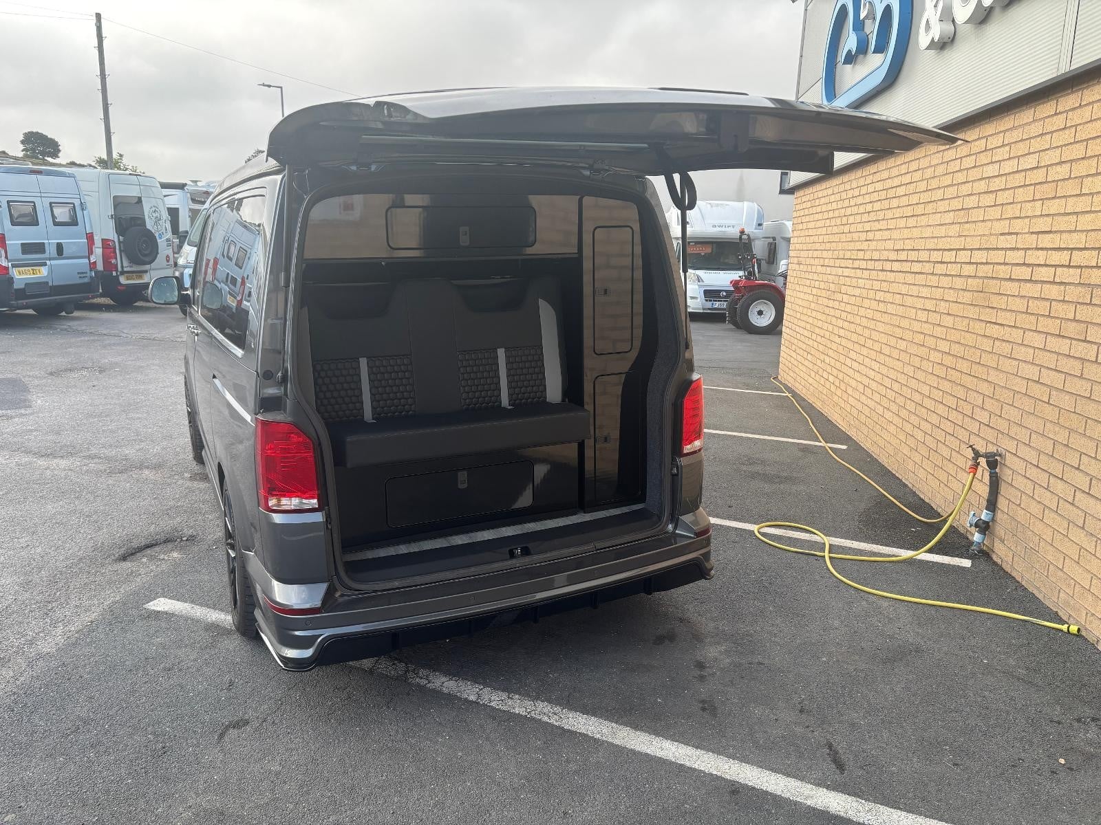 Volkswagen T6.1 Camper - Image 17