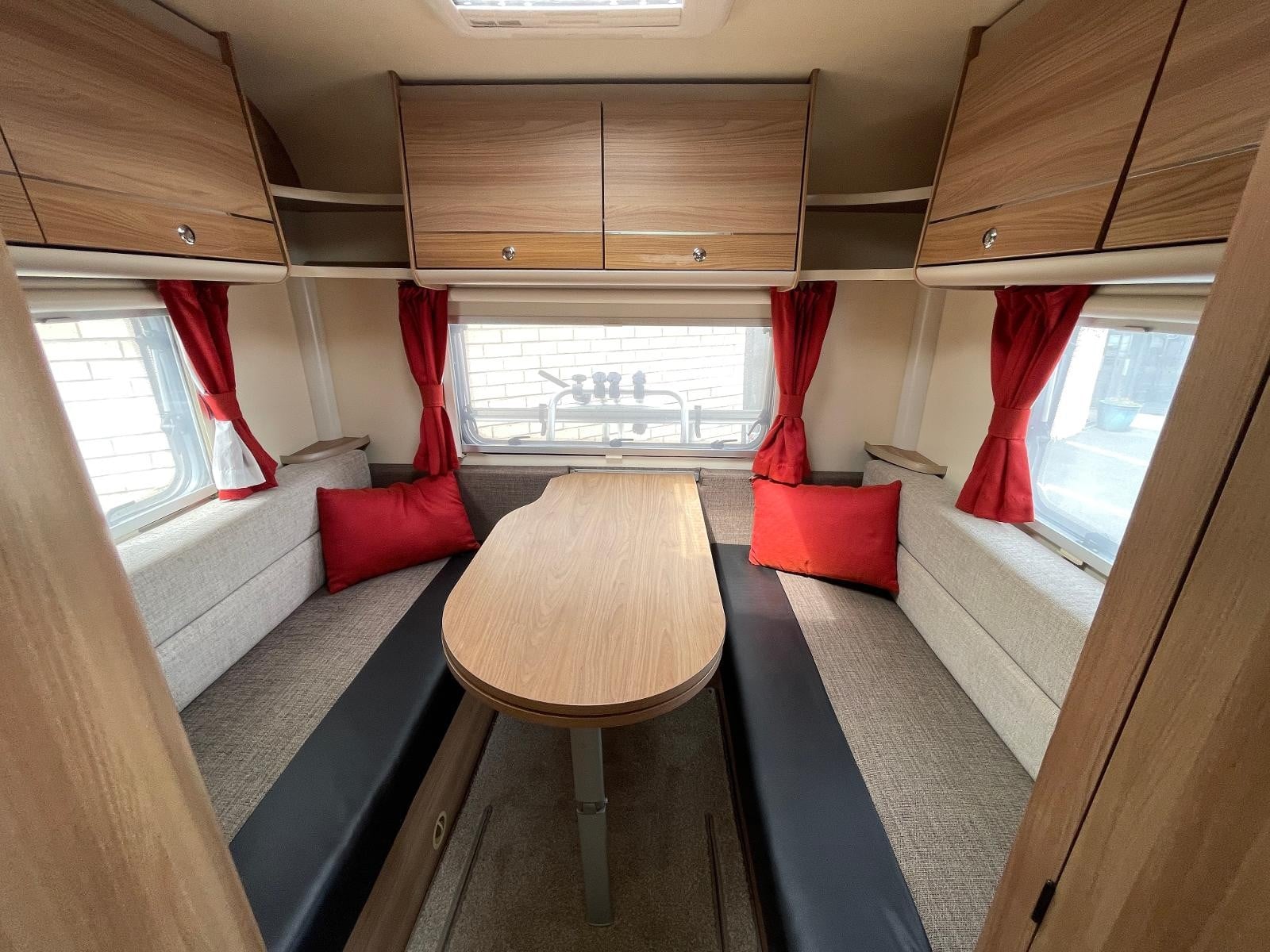 Bailey Advance 615 - Image 17
