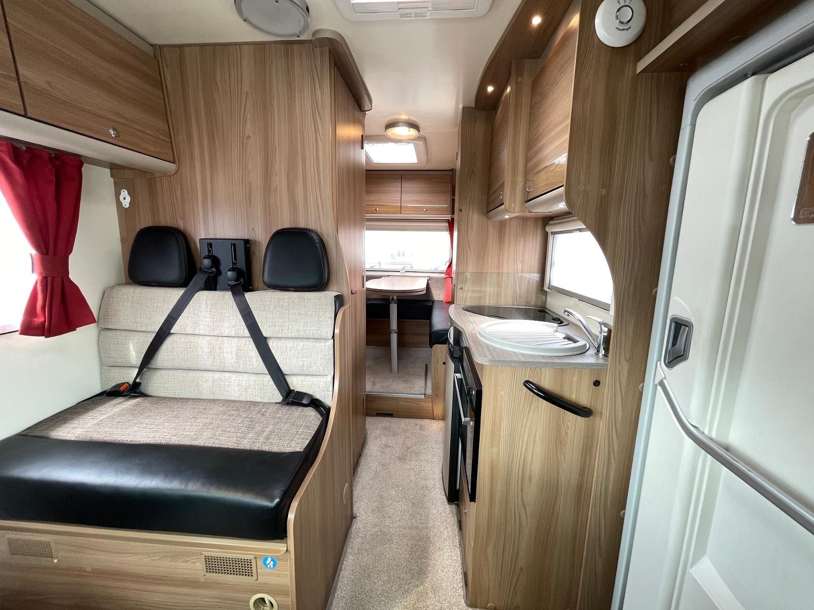 Bailey Advance 615 - Image 21