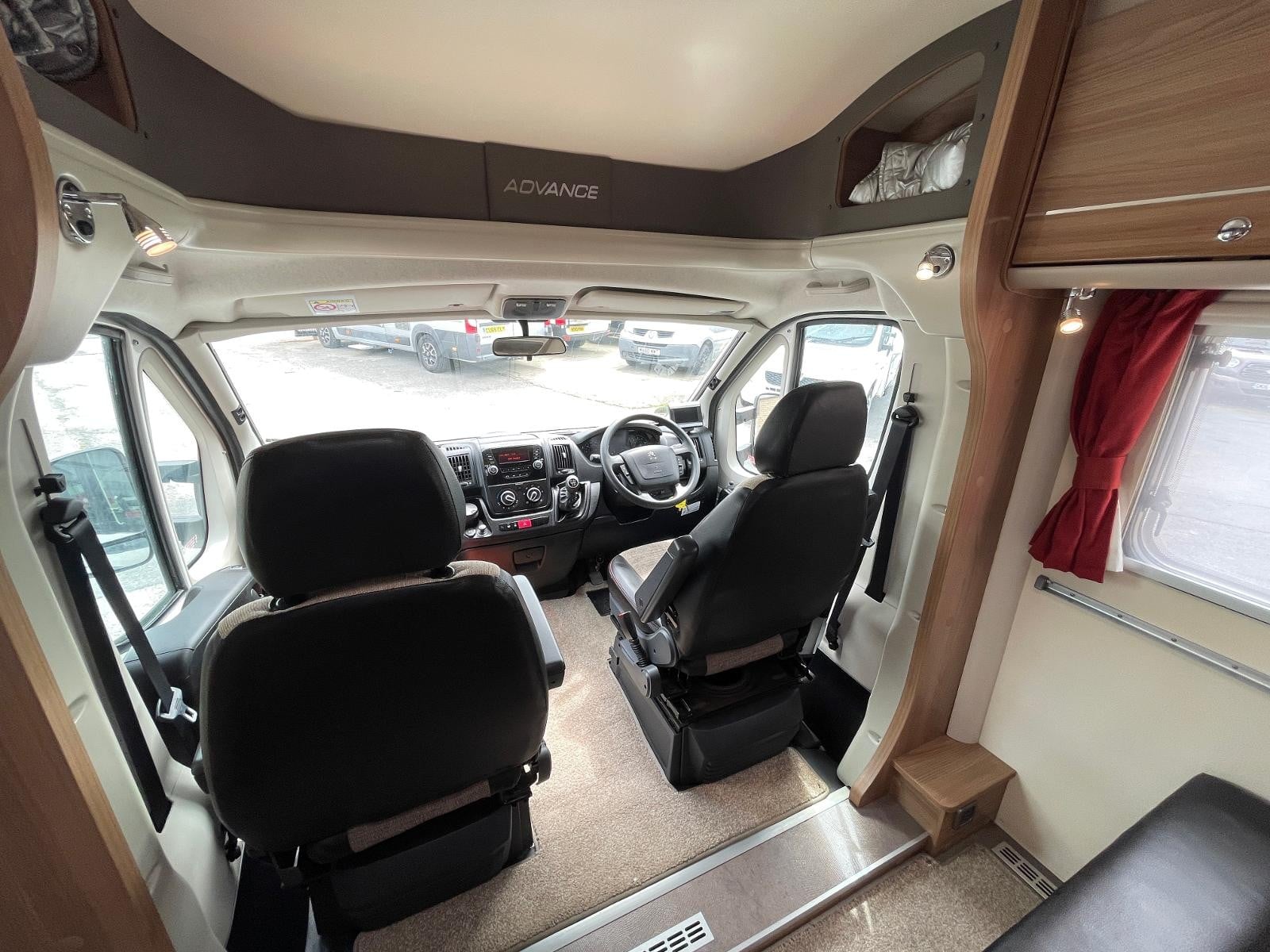 Bailey Advance 615 - Image 9