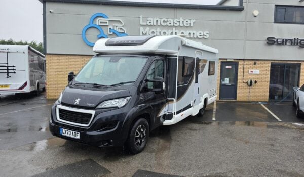 Bailey Autograph 744