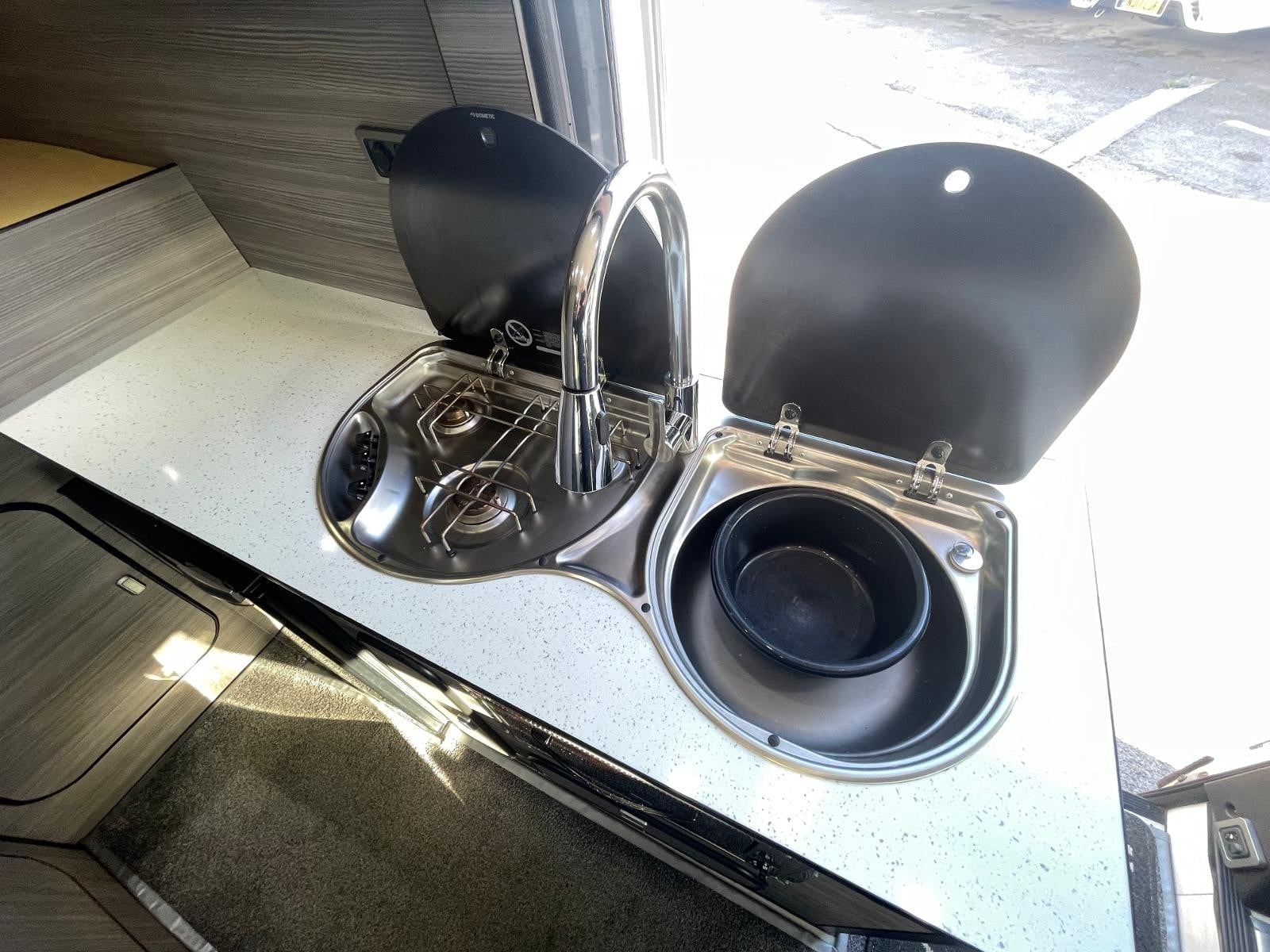 Fiat Ducato Camper - Image 12