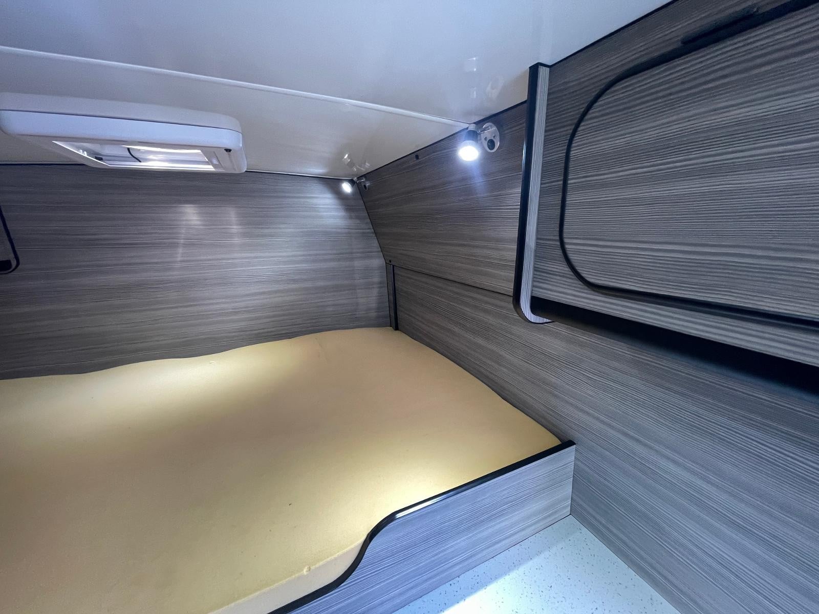 Fiat Ducato Camper - Image 14