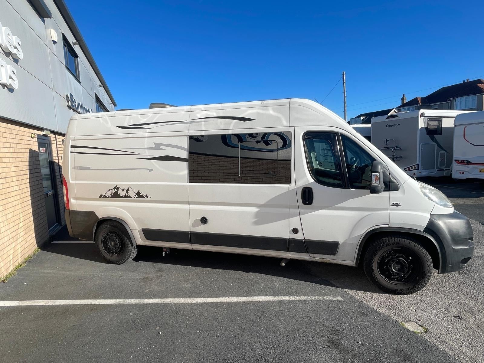 Fiat Ducato Camper - Image 4