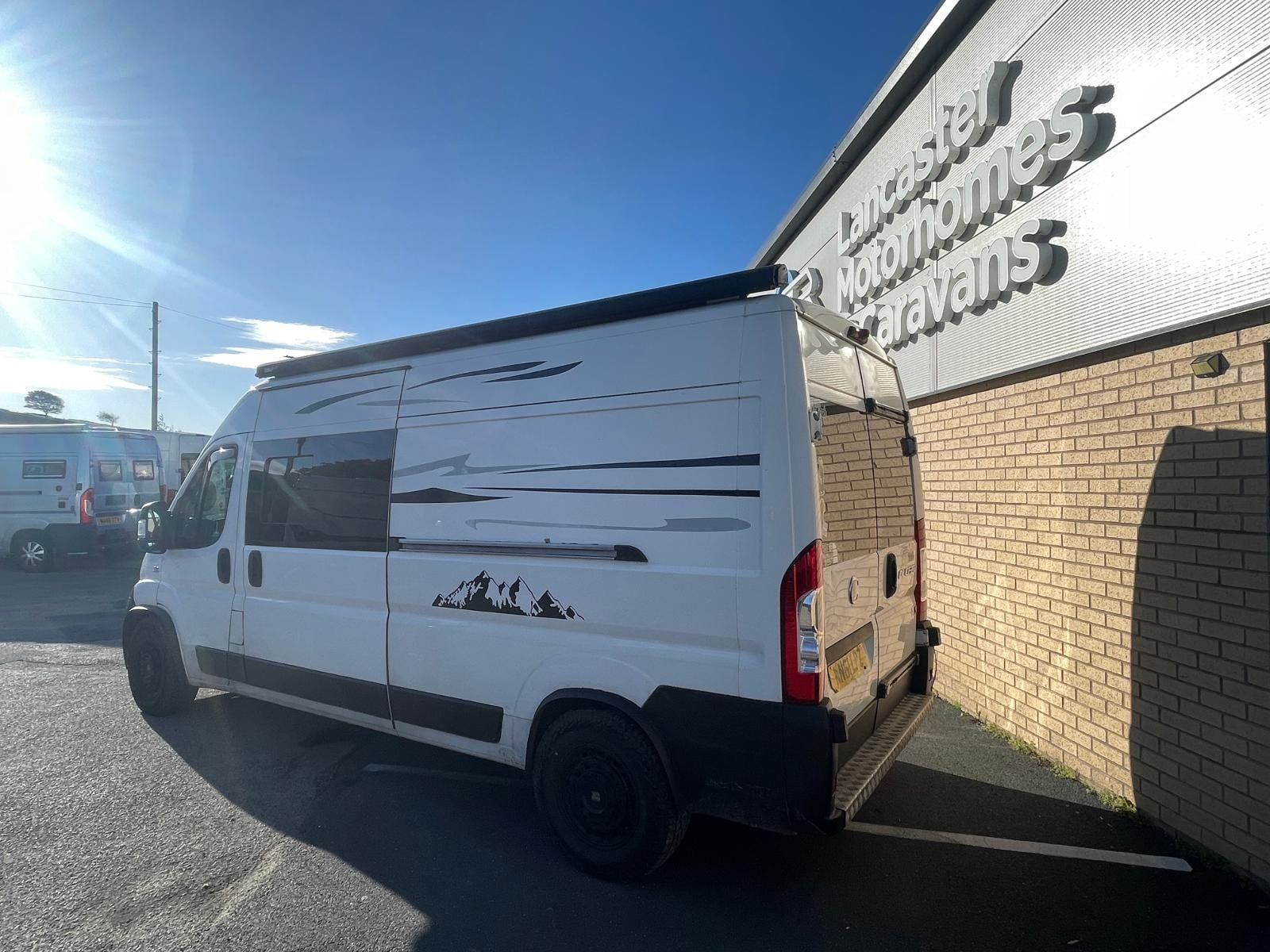 Fiat Ducato Camper - Image 6