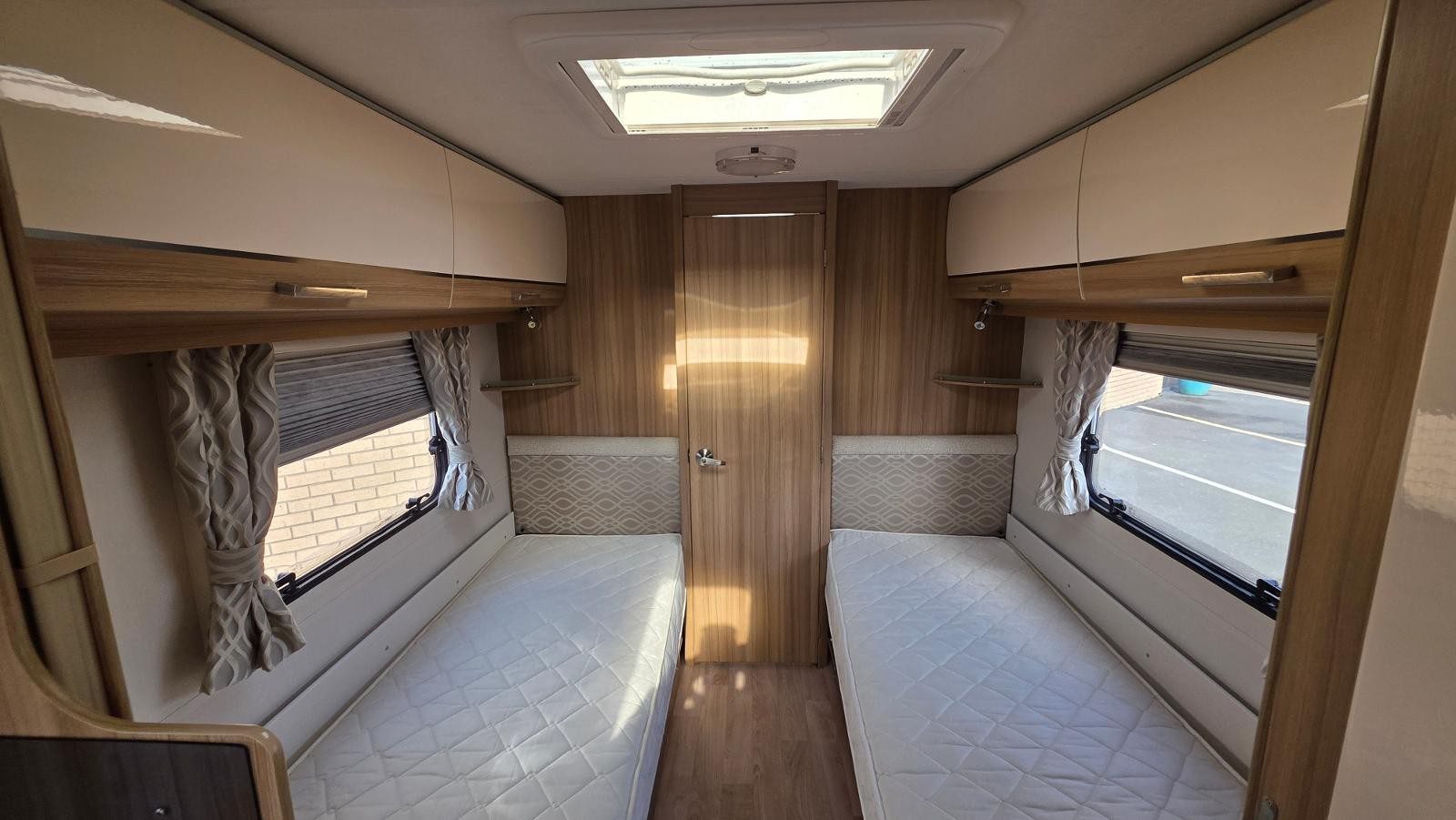 Lunar Clubman SB 2015 - Image 11