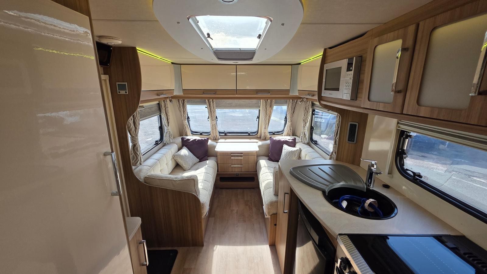 Lunar Clubman SB 2015 - Image 12