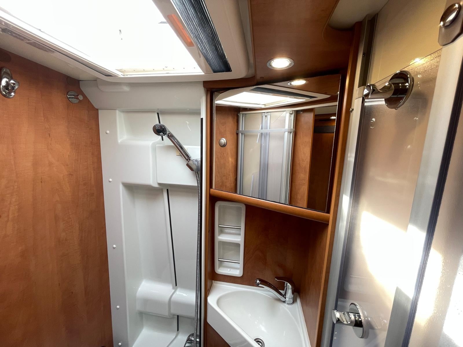 Malibu 640 - Image 22