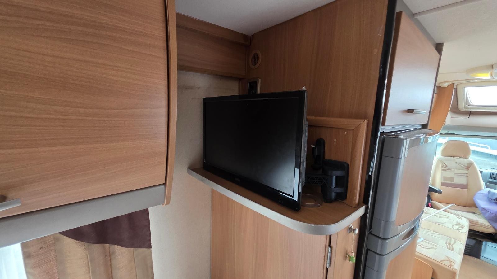 Swift Bolero 680 FB - Image 12