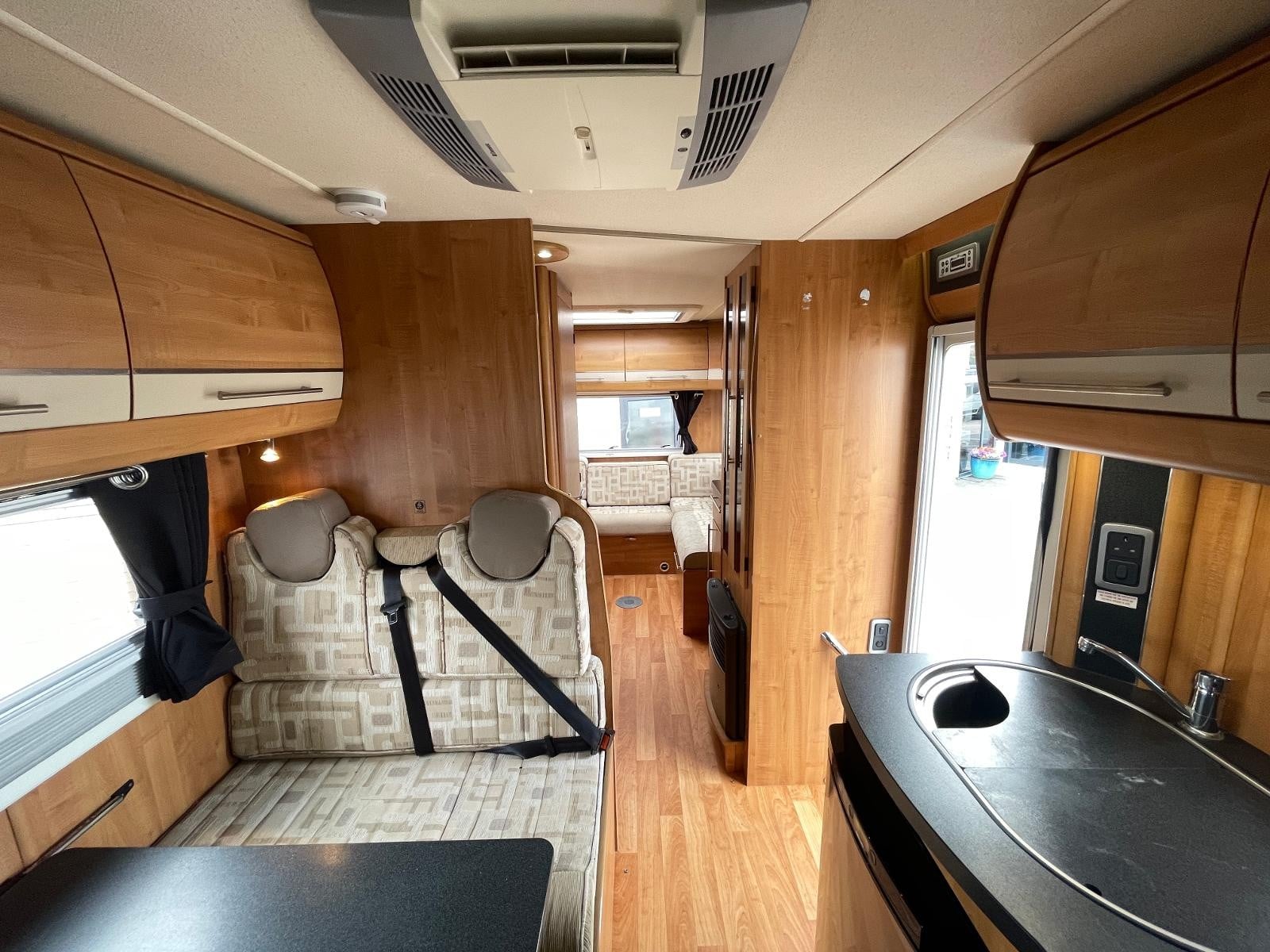Auto Trail Apache 700 - Image 23