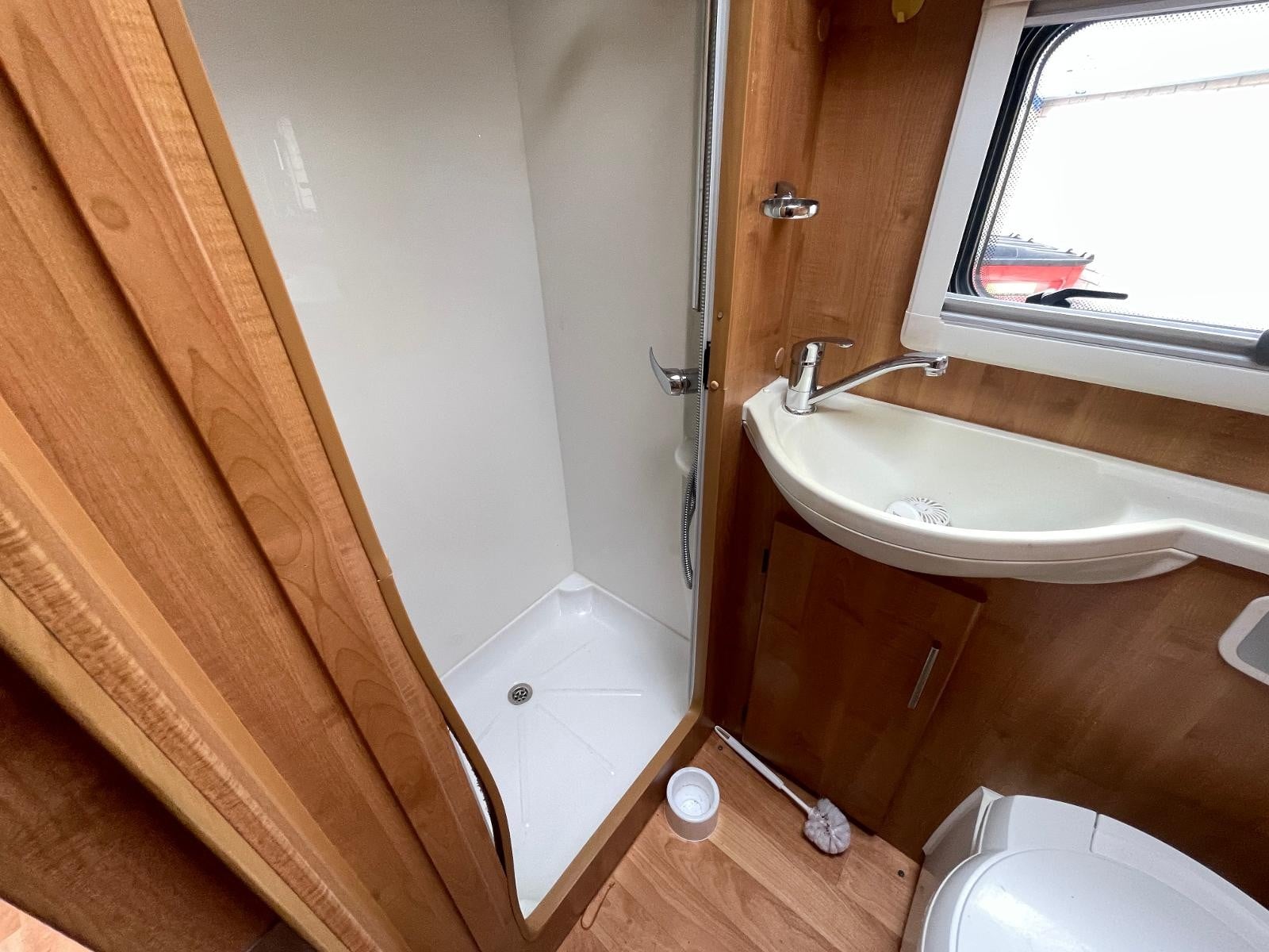 Auto Trail Apache 700 - Image 25