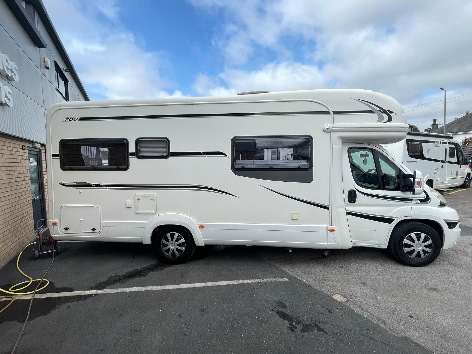 Auto Trail Apache 700 - Image 5
