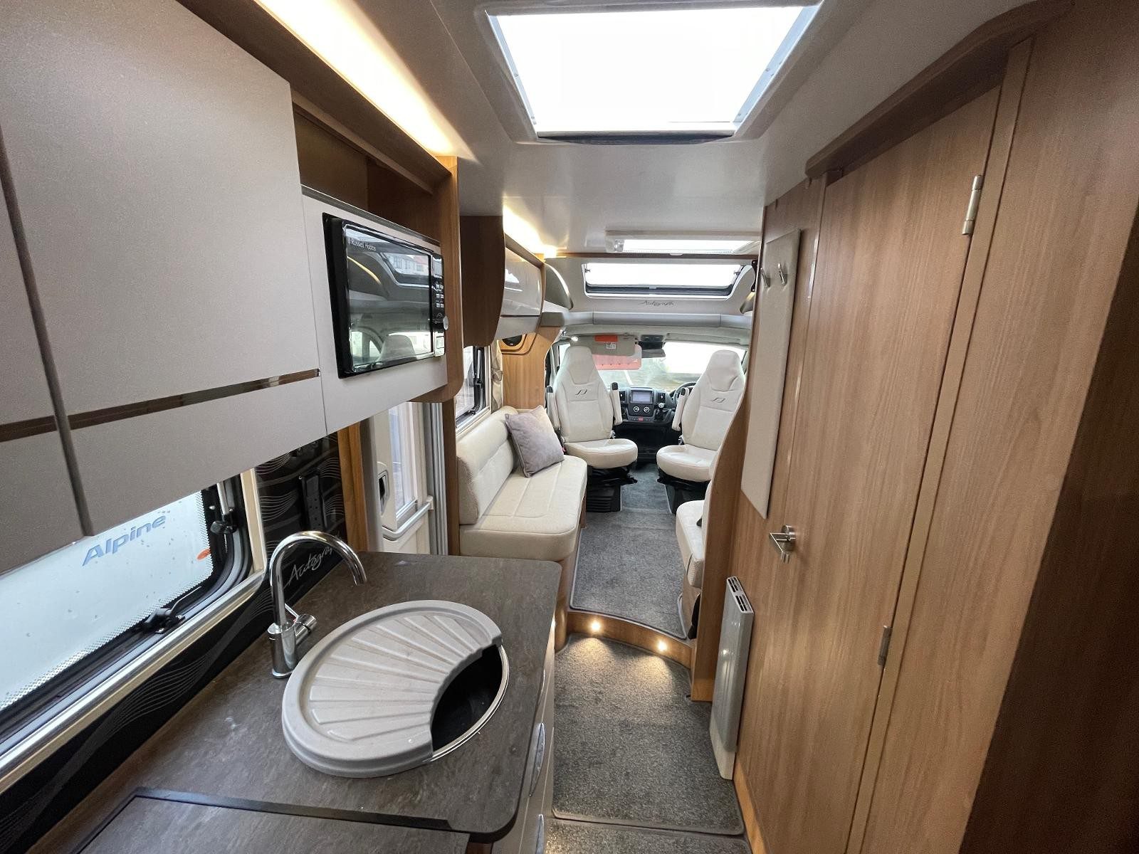 Bailey Autograph 794I - Image 16