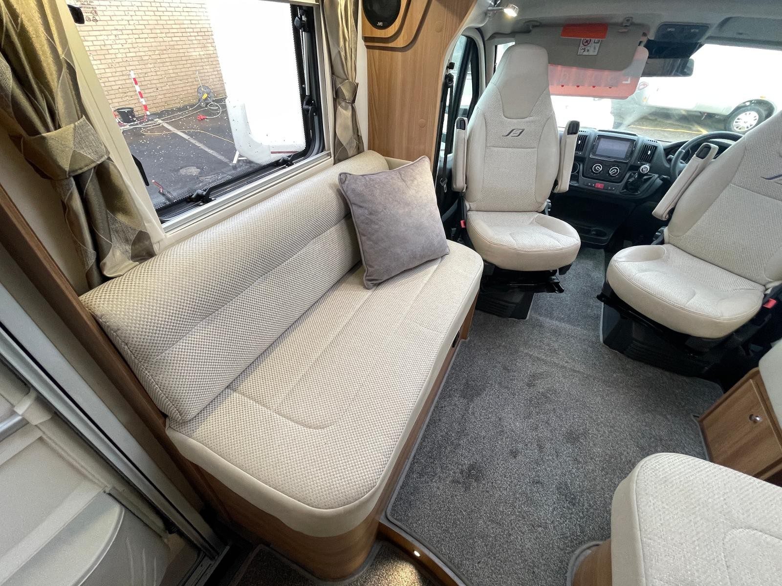 Bailey Autograph 794I - Image 6