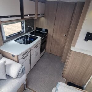 Coachman Laser 650 - Image 5